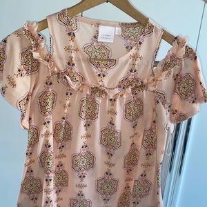 Super Cute Lauren Conrad Cut out Top!